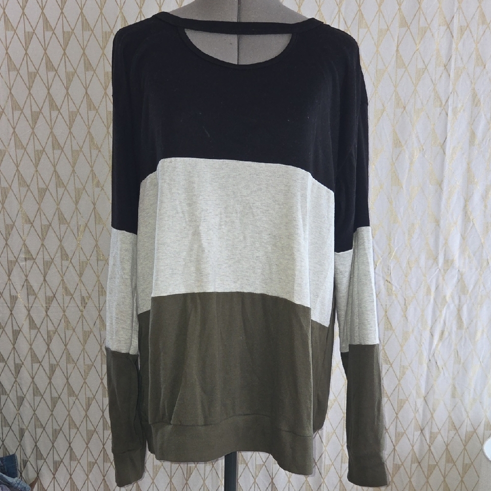 Colorblock Long Sleeve Pullover - Black, Light Gray & Olive